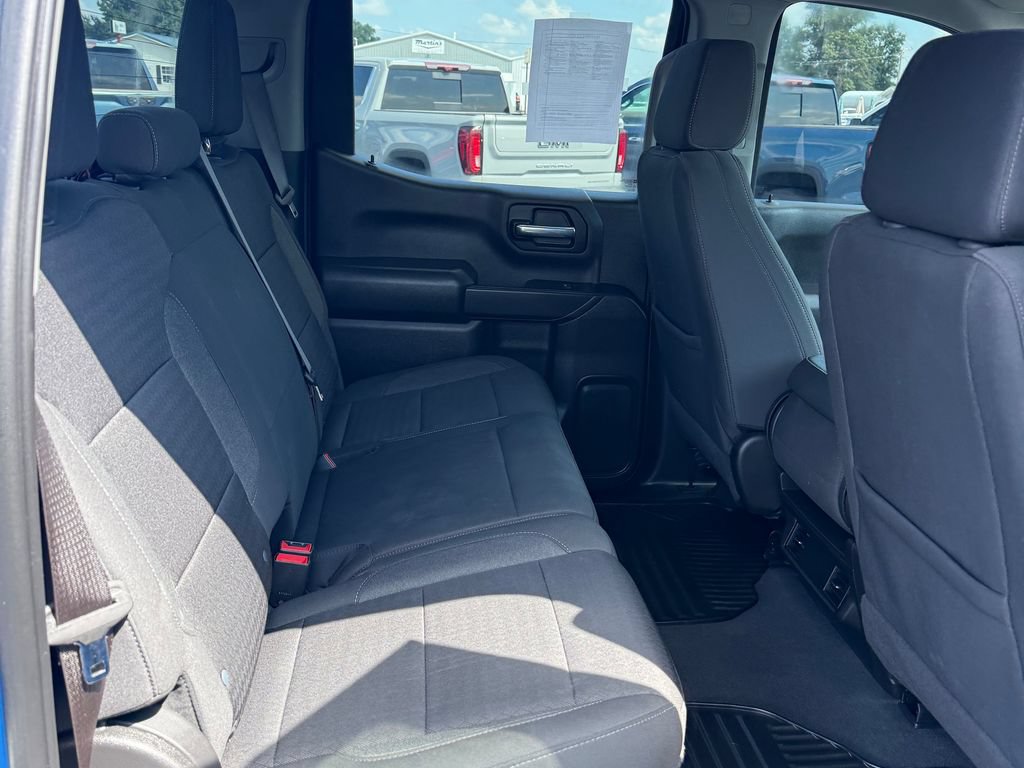 Used 2022 Chevrolet Silverado 1500 Custom AWD/4WD image 47