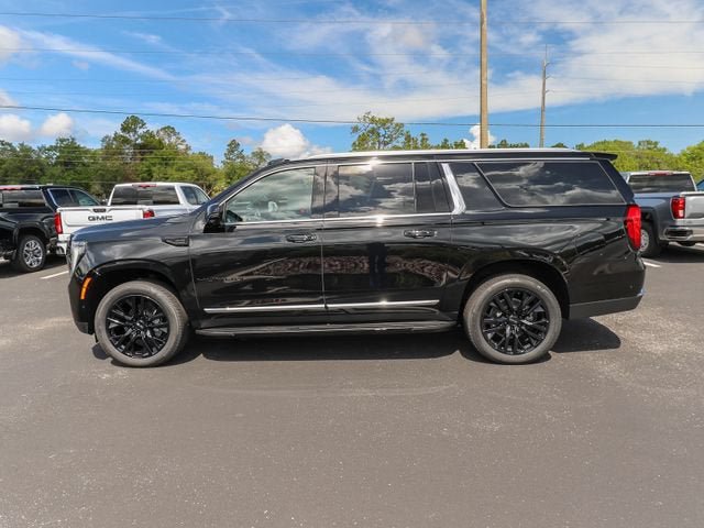 New 2026 GMC Yukon XL Elevation w/ Elevation Premium Package RWD image 5