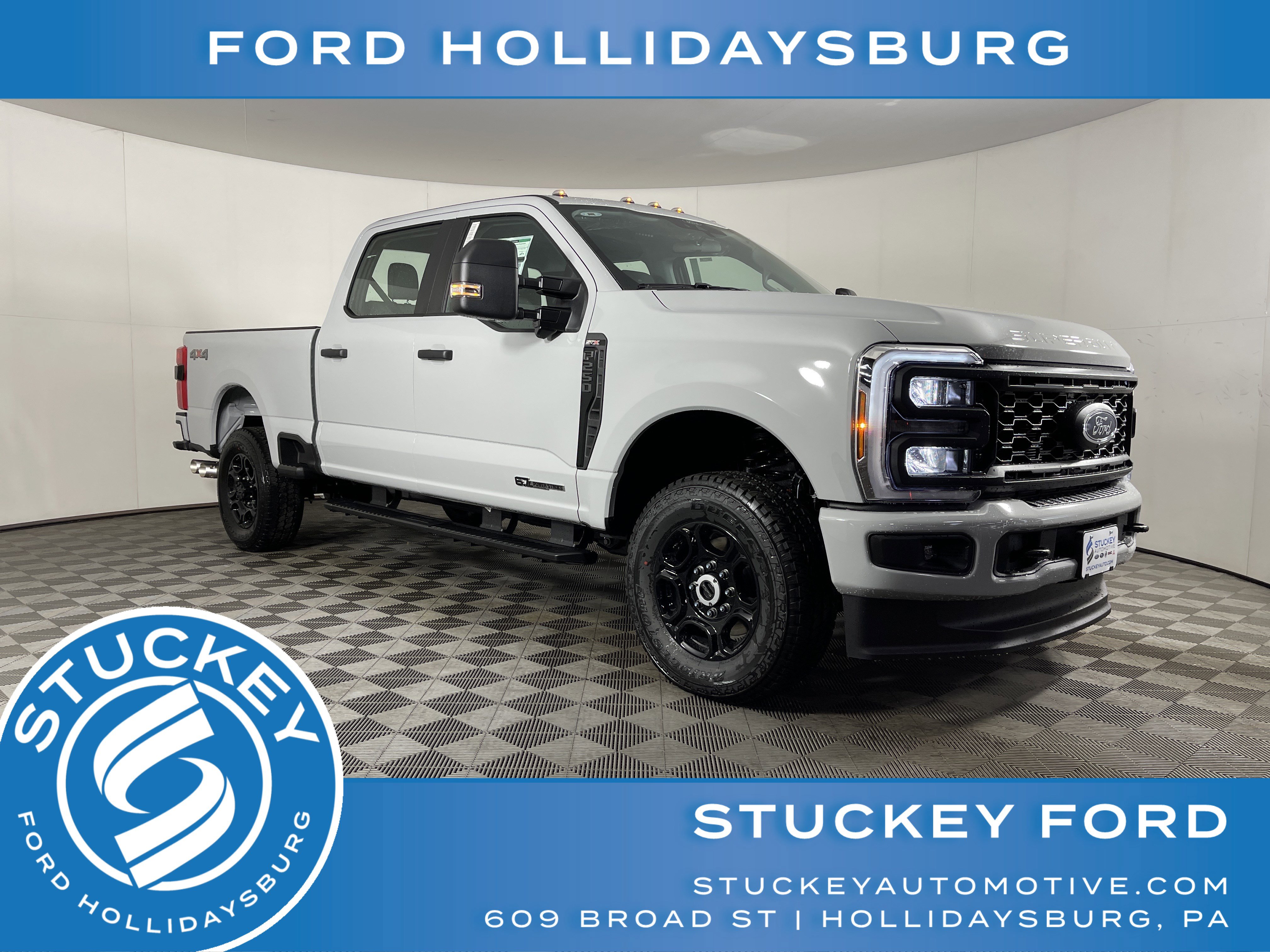 New 2026 Ford F250 4x4 Crew Cab Super Duty image 1