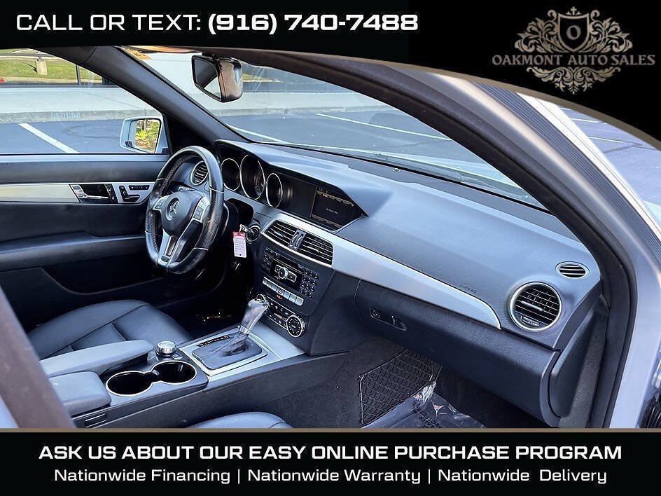 Used 2013 Mercedes-Benz C 250 Sedan image 10
