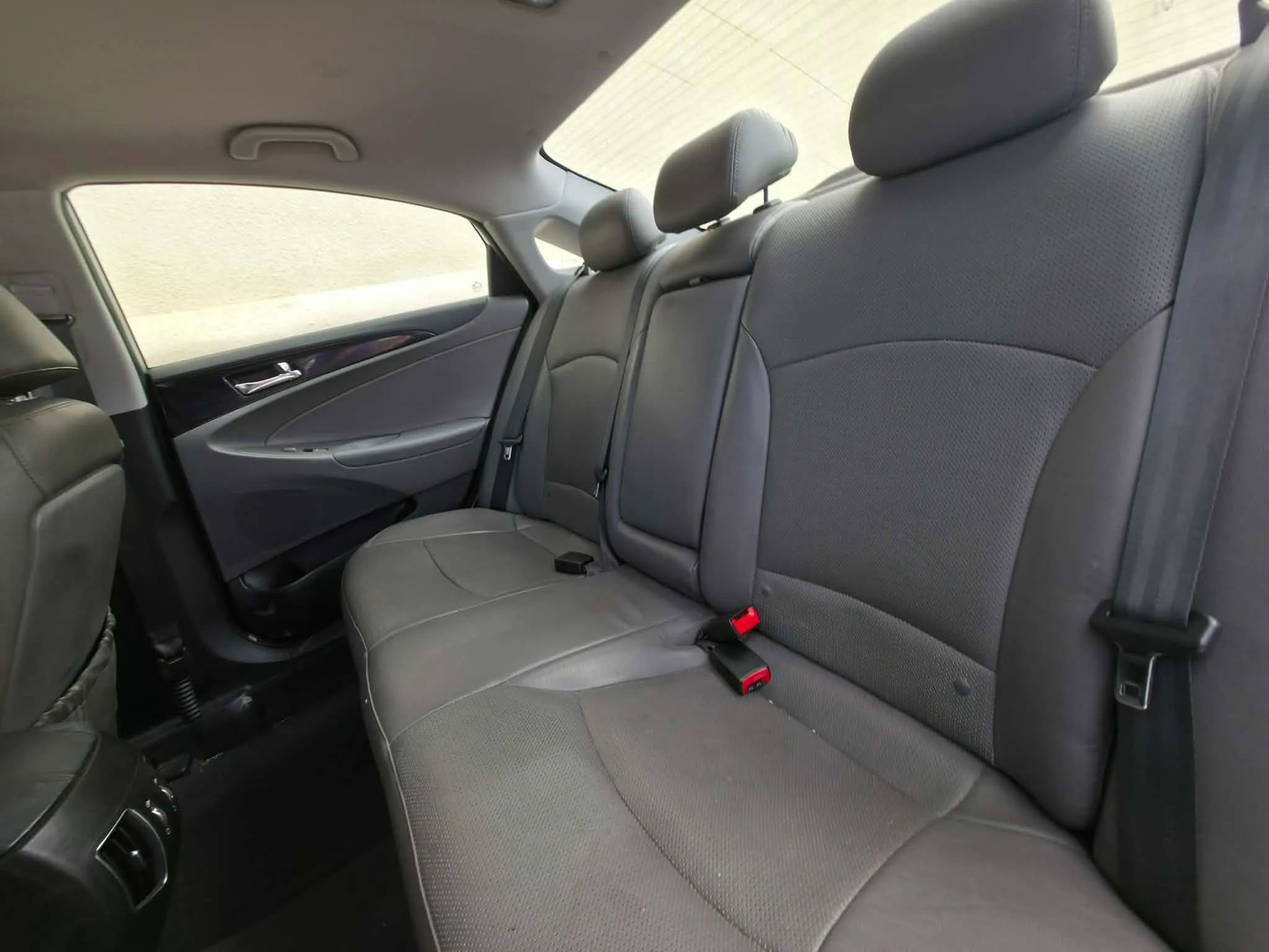 Used 2014 Hyundai Sonata Limited FWD image 11