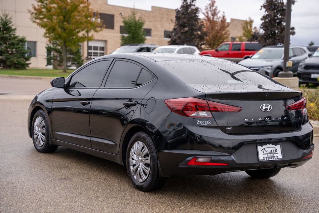 Used 2020 Hyundai Elantra SE w/ Winter Weather Package image 5