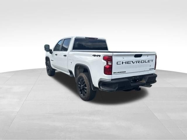 Used 2025 Chevrolet Silverado 2500 Custom w/ Custom Value Package AWD/4WD image 9