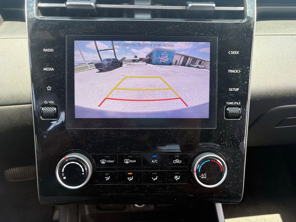 Used 2024 Hyundai Santa Cruz SE FWD image 21