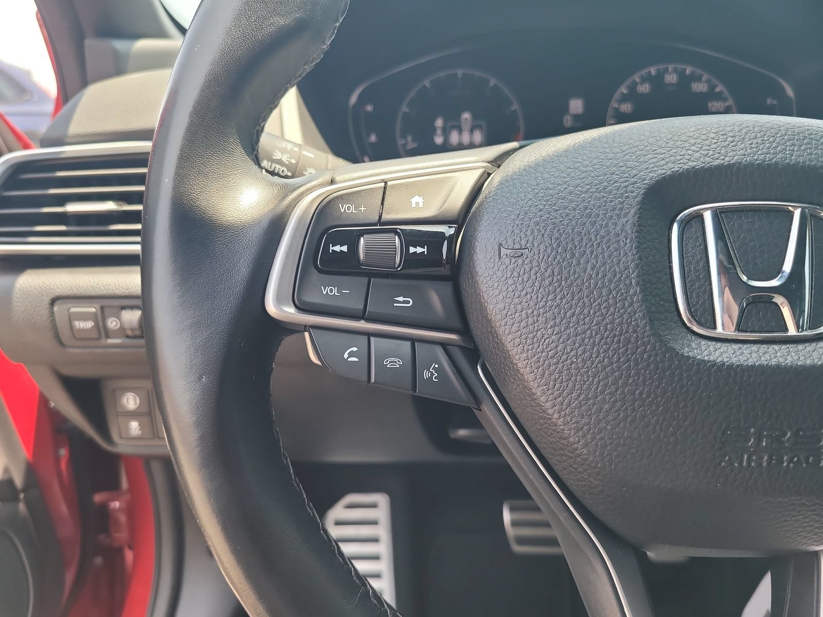 Used 2021 Honda Accord Sport image 14