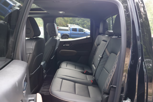 New 2026 GMC Canyon Denali AWD/4WD image 20