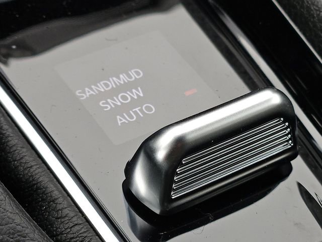 New 2026 Jeep Compass Latitude image 17