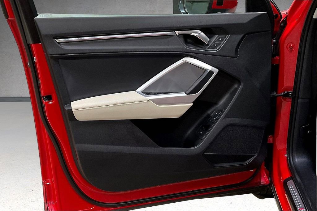 Used 2022 Audi Q3 2.0T Premium Plus image 20