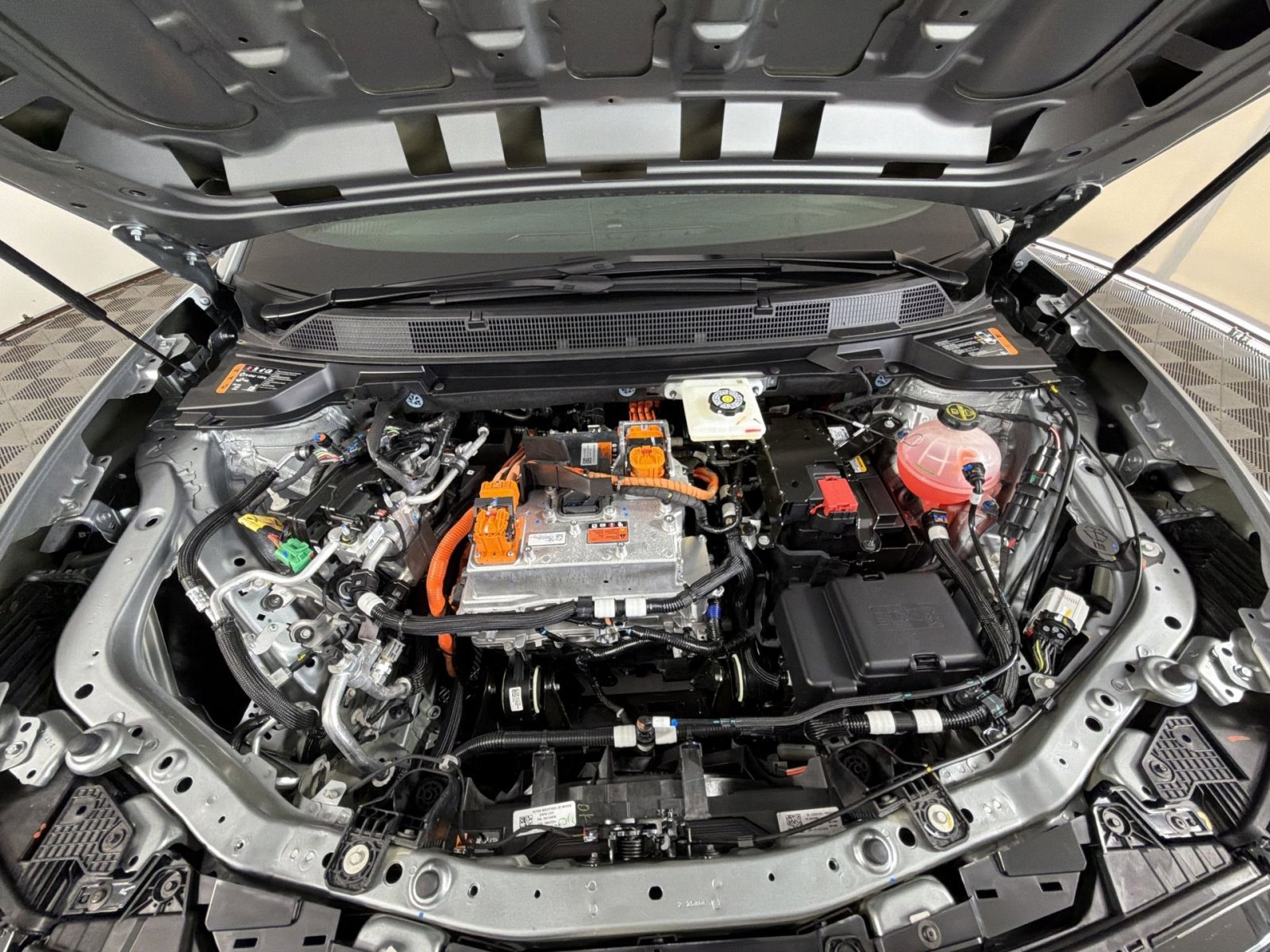 New 2026 Chevrolet Equinox EV LT image 27