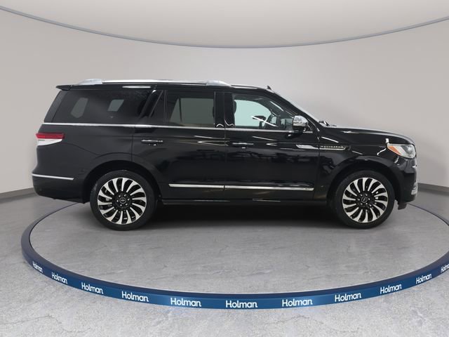 Certified 2022 Lincoln Navigator Black Label image 4