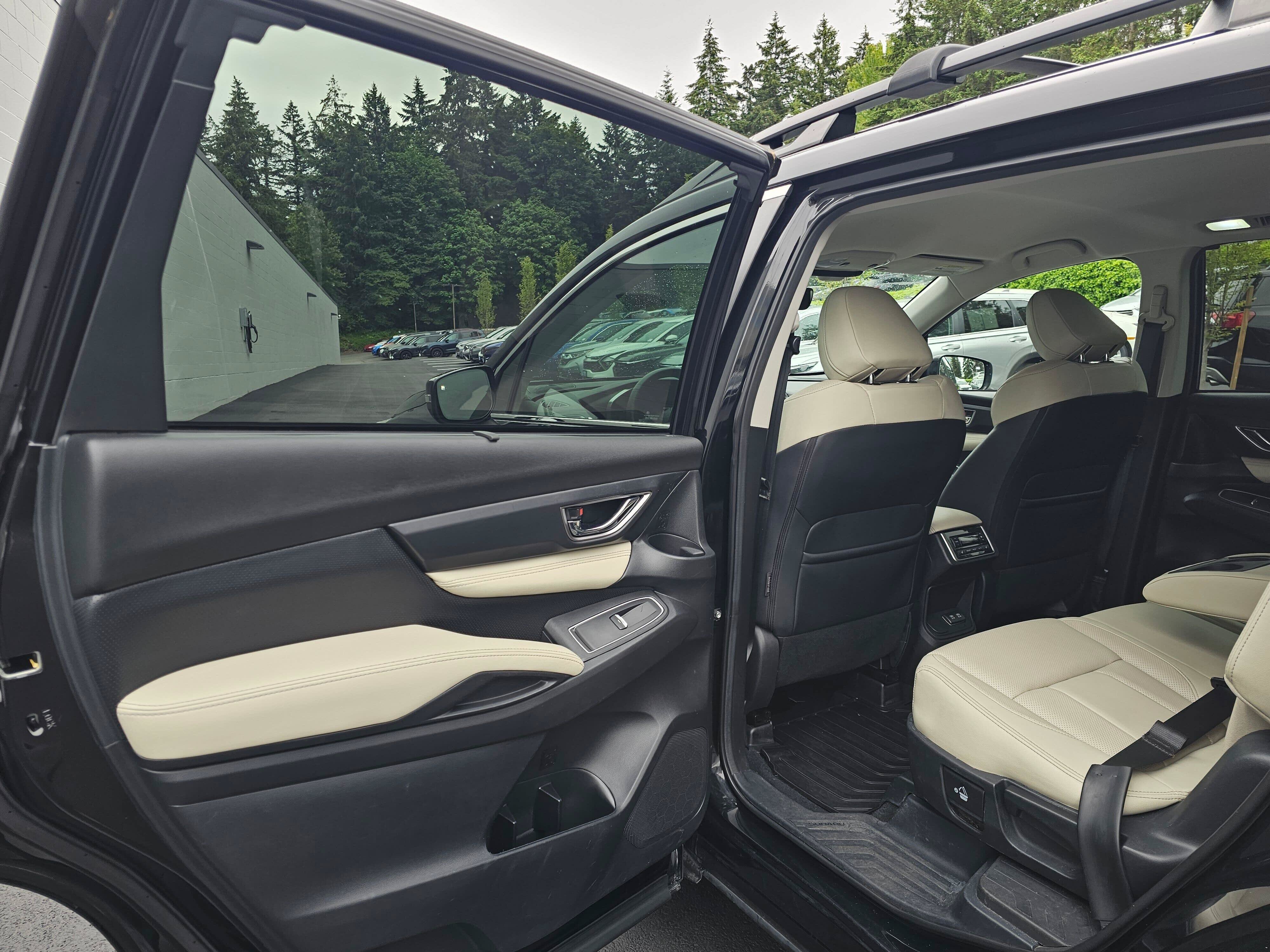 Used 2019 Subaru Ascent Limited w/ Popular Package #3 AWD/4WD image 18