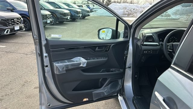 New 2026 Honda Odyssey Touring image 8