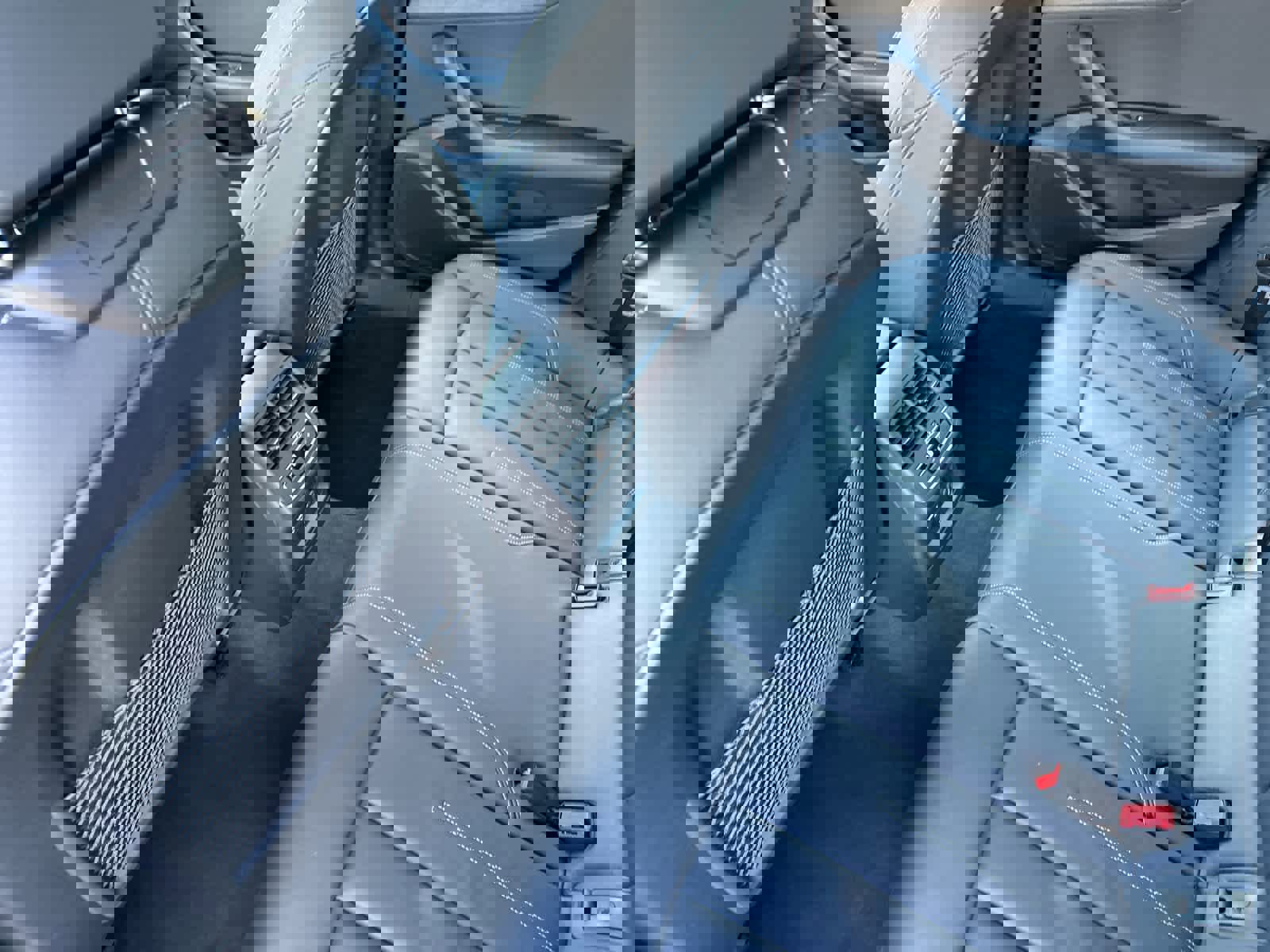 Used 2025 Audi A4 2.0T Premium w/ Convenience Package image 4