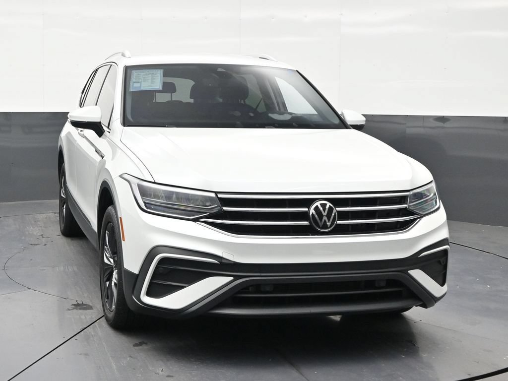 Used 2023 Volkswagen Tiguan SE FWD image 7