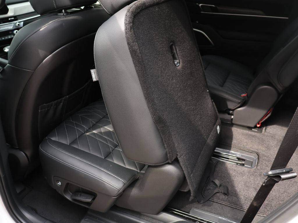 Used 2025 Kia Telluride SX X-Line AWD/4WD image 17