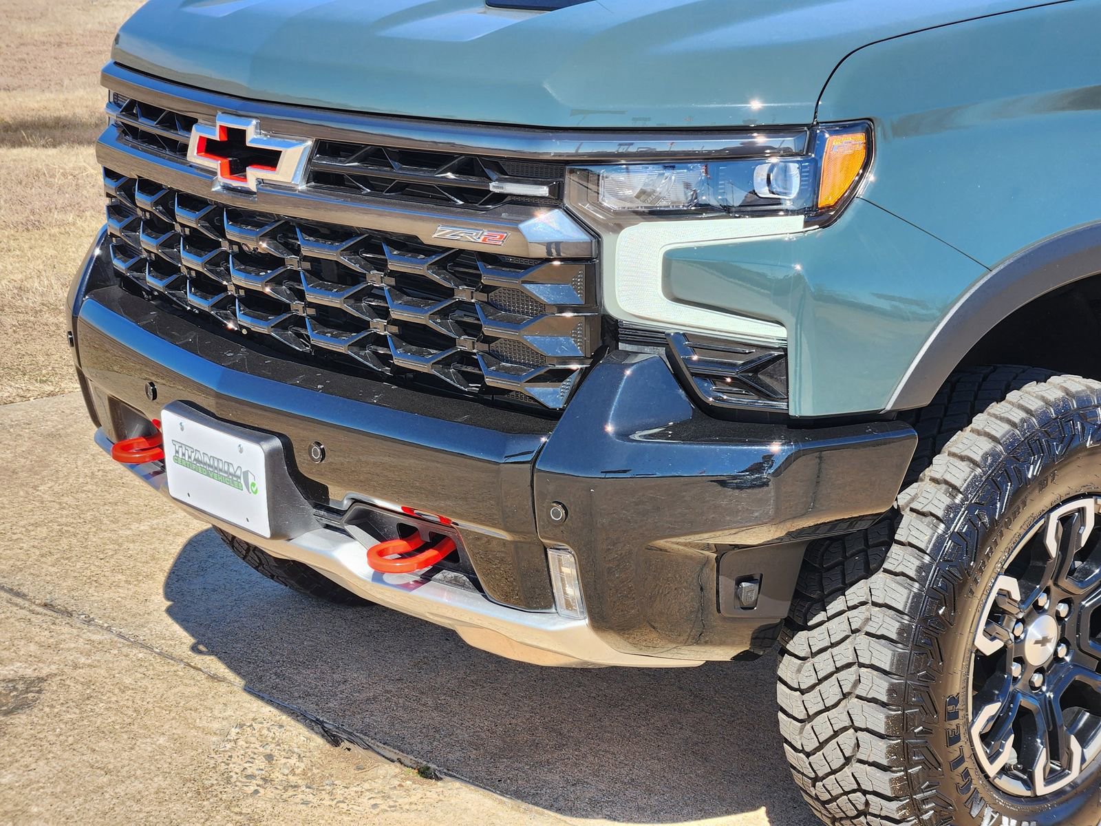 Used 2025 Chevrolet Silverado 1500 ZR2 w/ Technology Package image 10