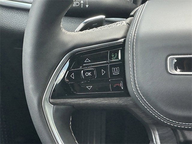 Used 2024 Jeep Grand Cherokee L Overland w/ Luxury Tech Group IV image 25