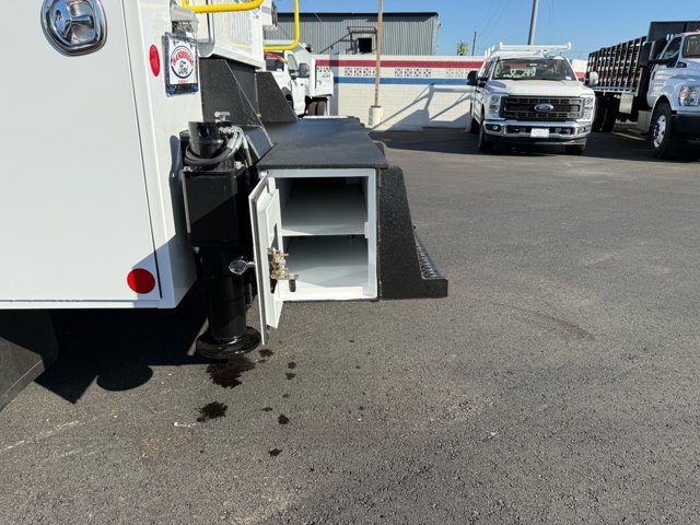 New 2026 Ford F650 2WD Regular Cab Super Duty image 19