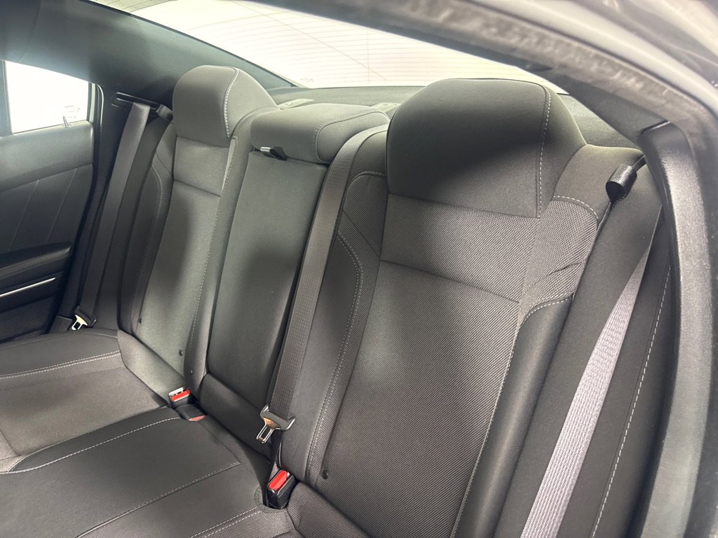 Used 2019 Dodge Charger SXT image 20