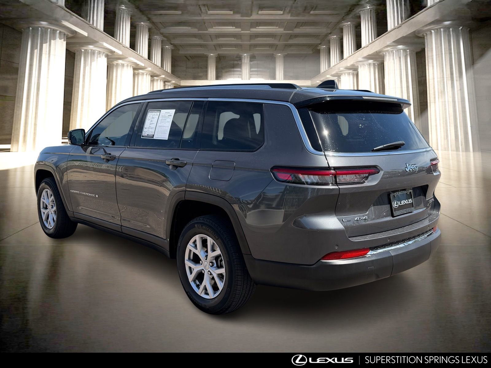 Used 2021 Jeep Grand Cherokee L Limited AWD/4WD image 7