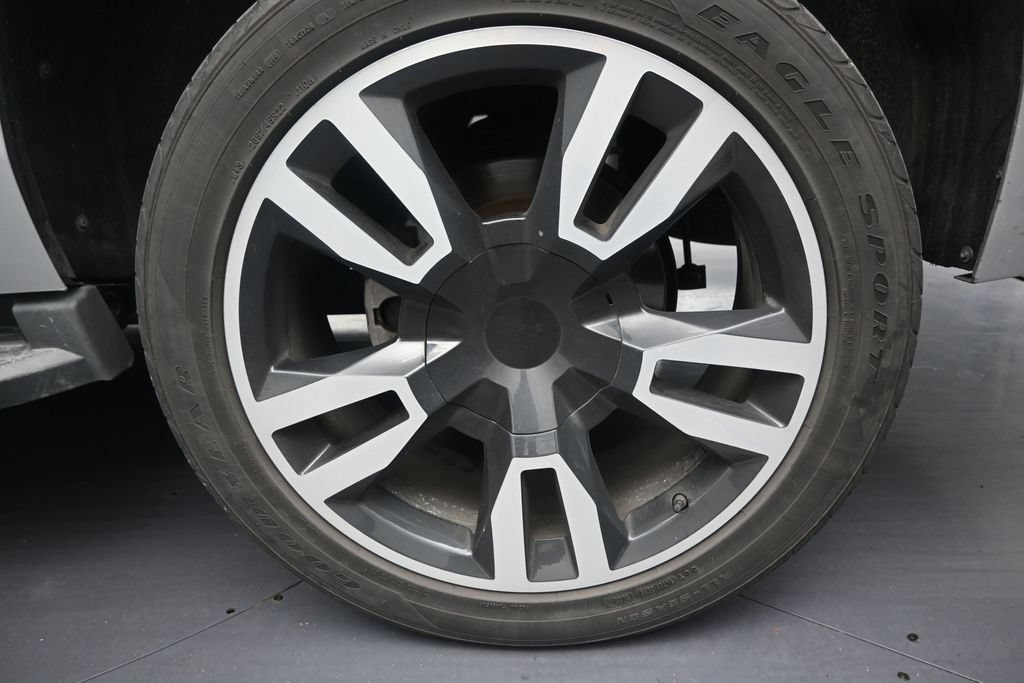 Used 2017 Chevrolet Tahoe LT RWD image 10