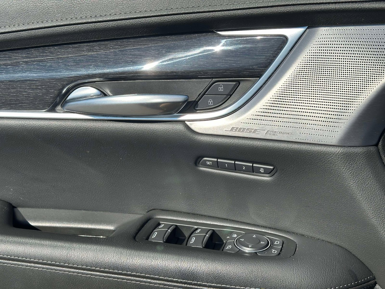 Certified 2022 Cadillac XT5 Premium Luxury image 22