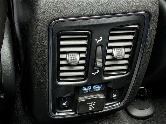 Used 2021 Jeep Grand Cherokee SRT w/ Trailer Tow Group IV AWD/4WD image 21