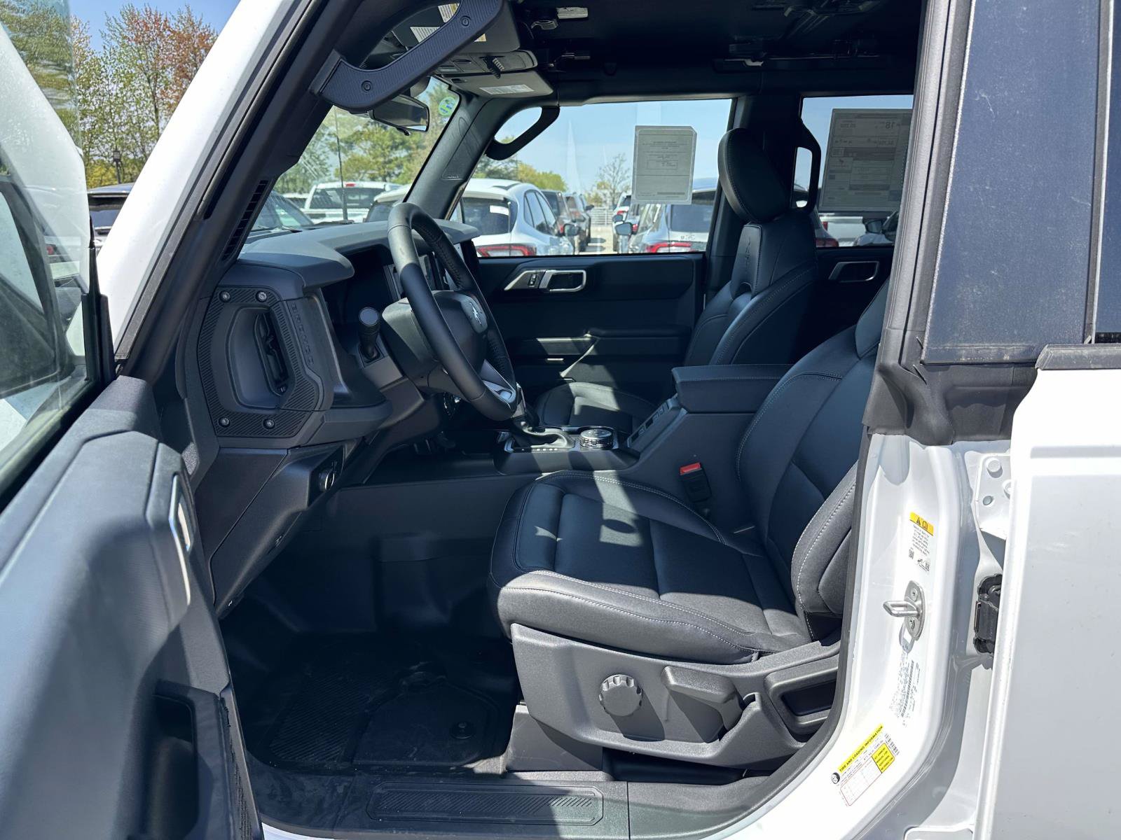 New 2026 Ford Bronco Big Bend w/ Black Diamond Package AWD/4WD image 15