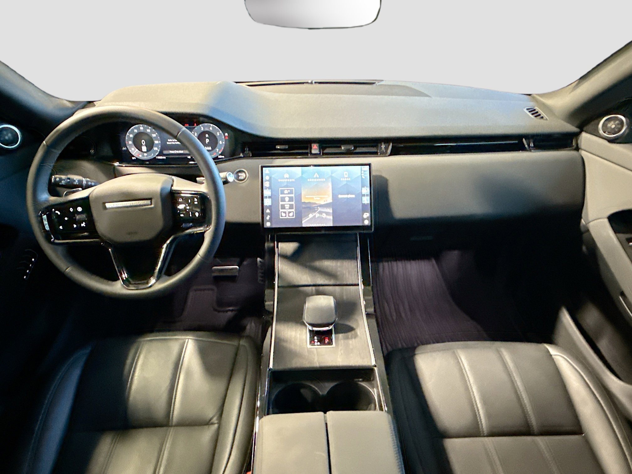 Used 2025 Land Rover Range Rover Evoque Dynamic SE AWD/4WD image 16