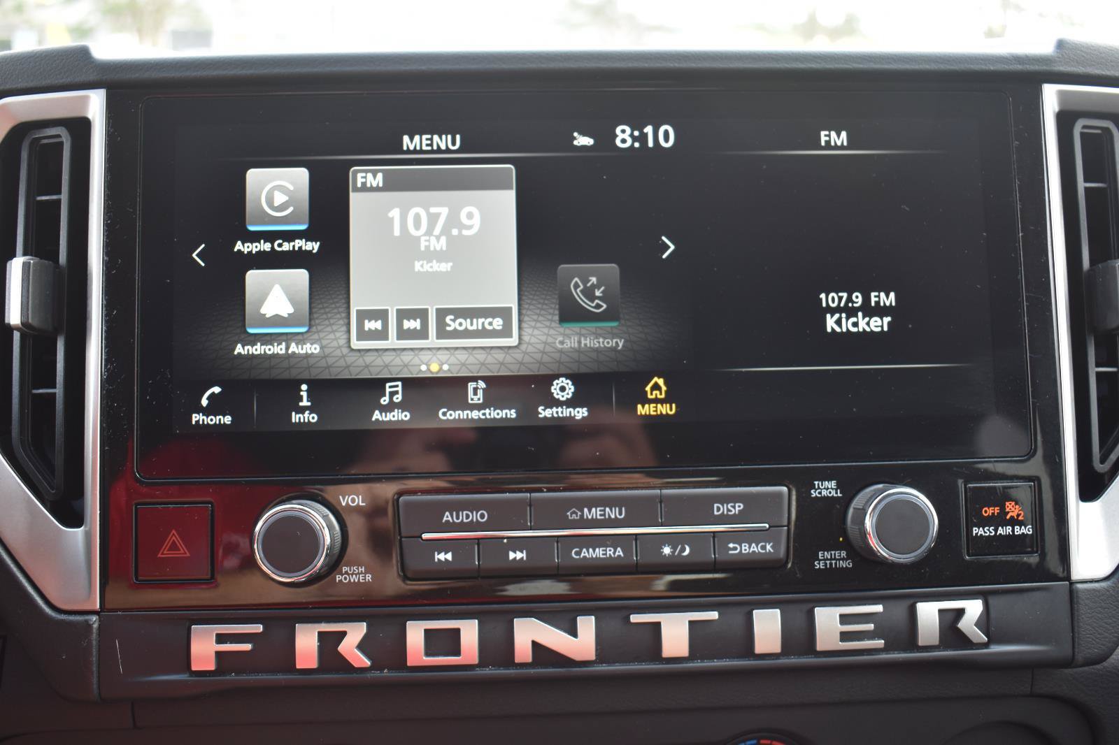 Certified 2025 Nissan Frontier SV RWD image 37