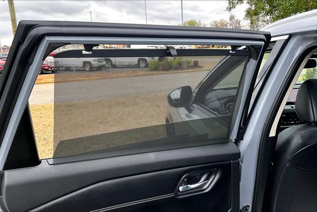 Certified 2025 Nissan Rogue SL w/ Tech Package image 25