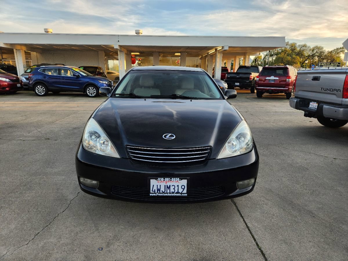 Used 2002 Lexus ES 330 FWD image 9