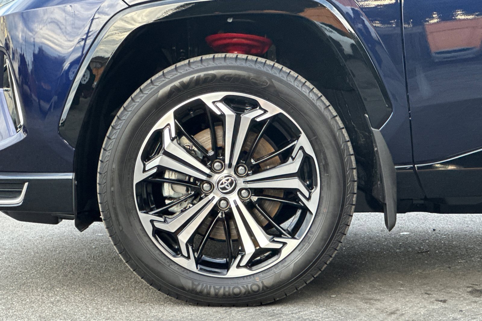 Certified 2025 Toyota RAV4 XSE image 13