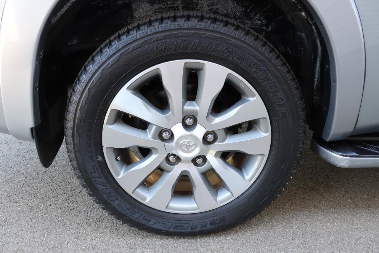 Used 2016 Toyota Sequoia Limited image 86