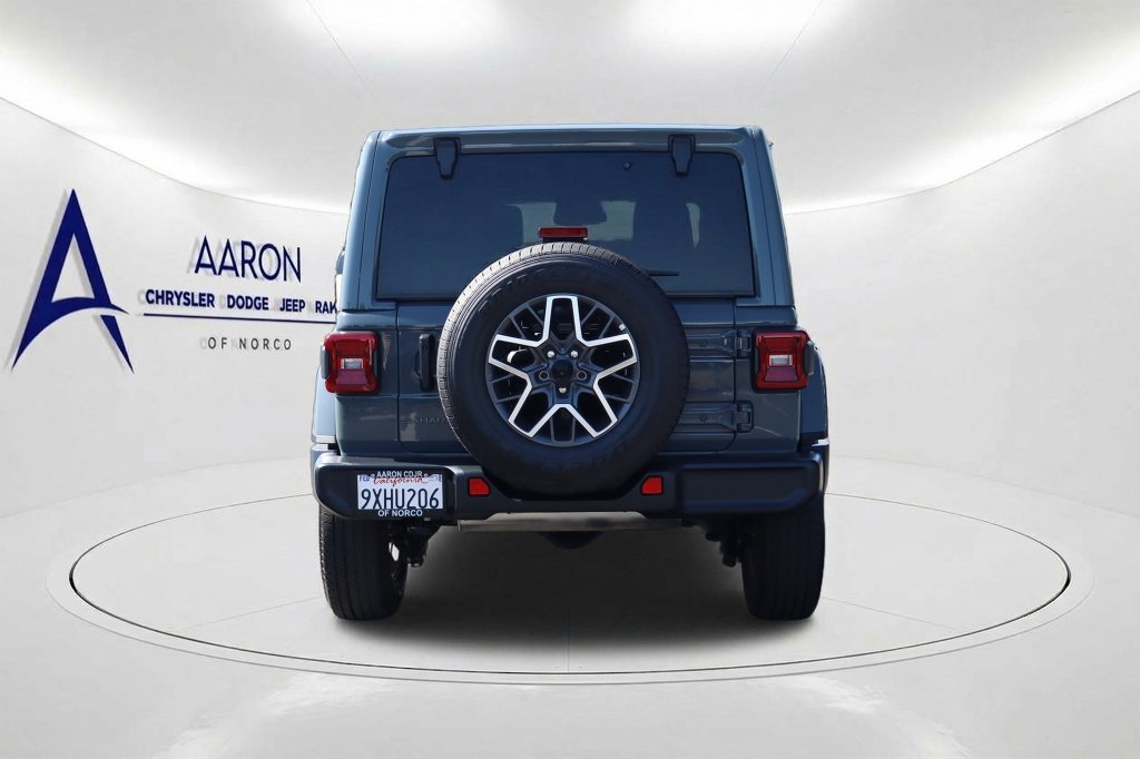 Certified 2026 Jeep Wrangler Unlimited Sahara AWD/4WD image 5