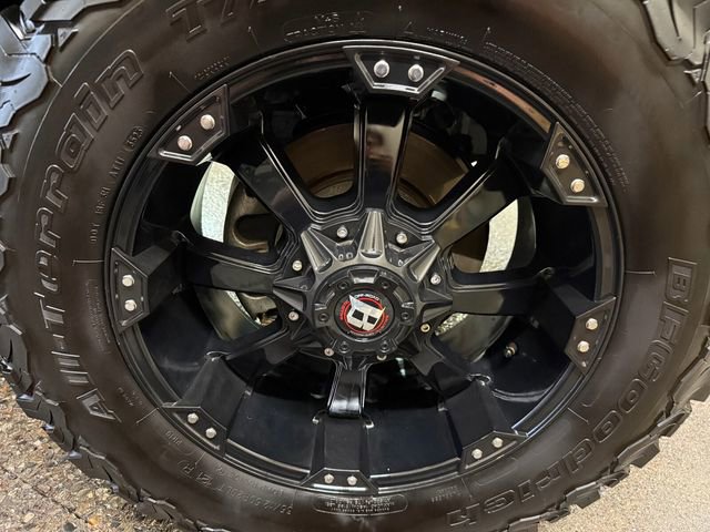 Used 2019 Ford F150 XLT w/ Trailer Tow Package image 11