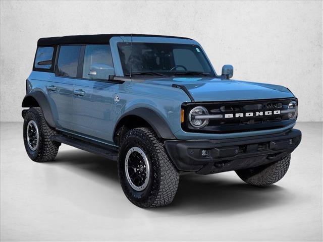 Certified 2022 Ford Bronco Outer Banks w/ Sasquatch Package image 3