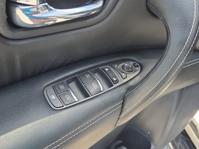 Used 2017 Nissan Armada SL AWD/4WD image 22