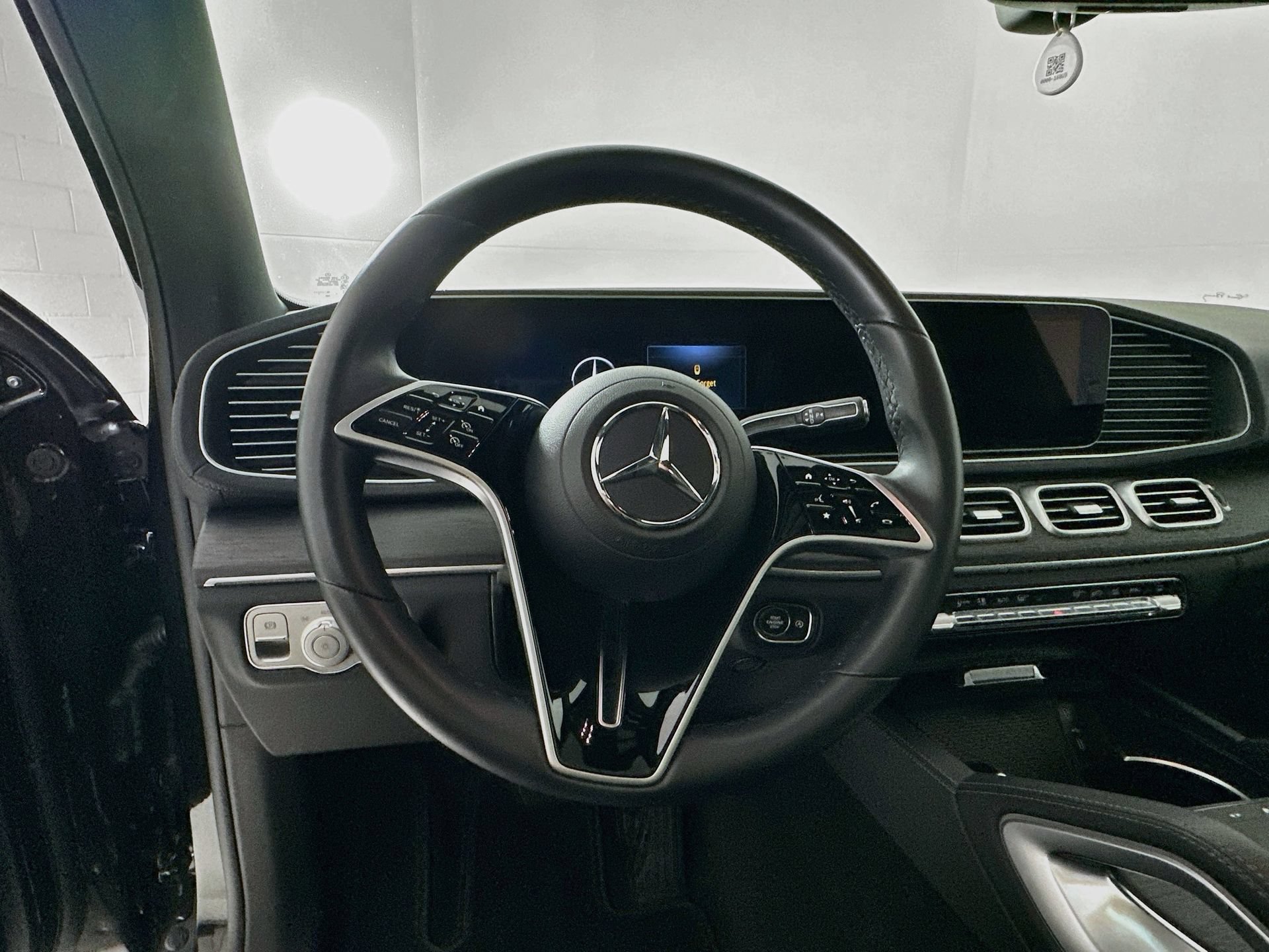 Certified 2026 Mercedes-Benz GLE 350 4MATIC image 12