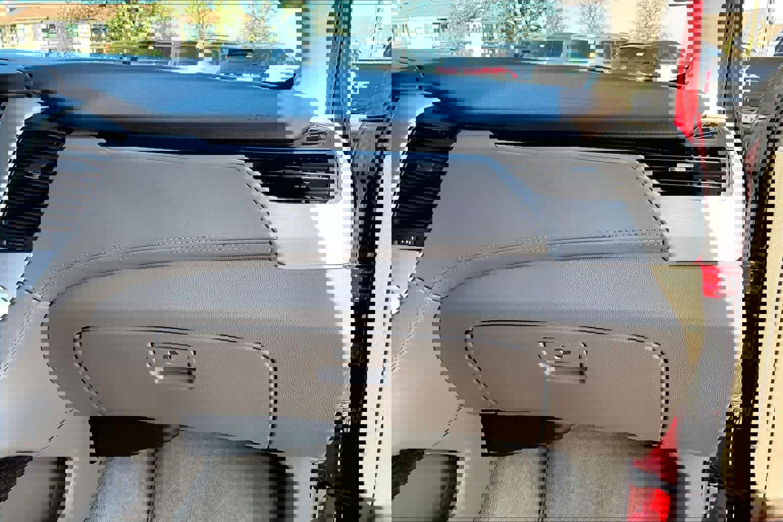 Used 2015 GMC Yukon SLT image 19