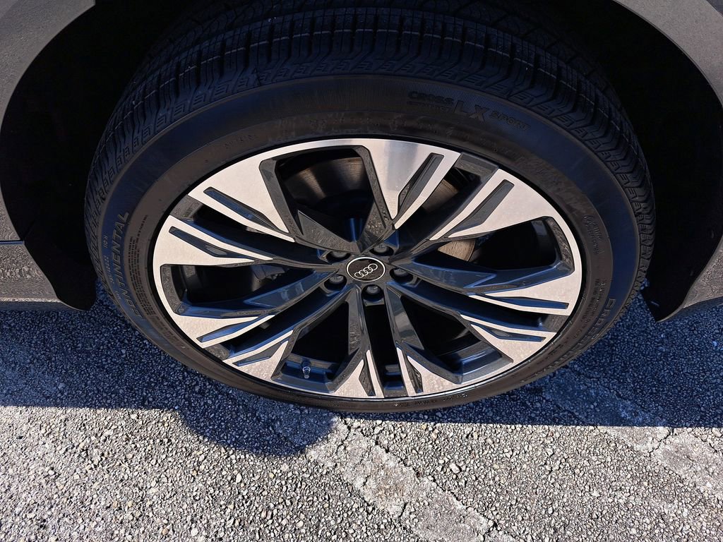 New 2026 Audi Q8 Premium Plus image 30