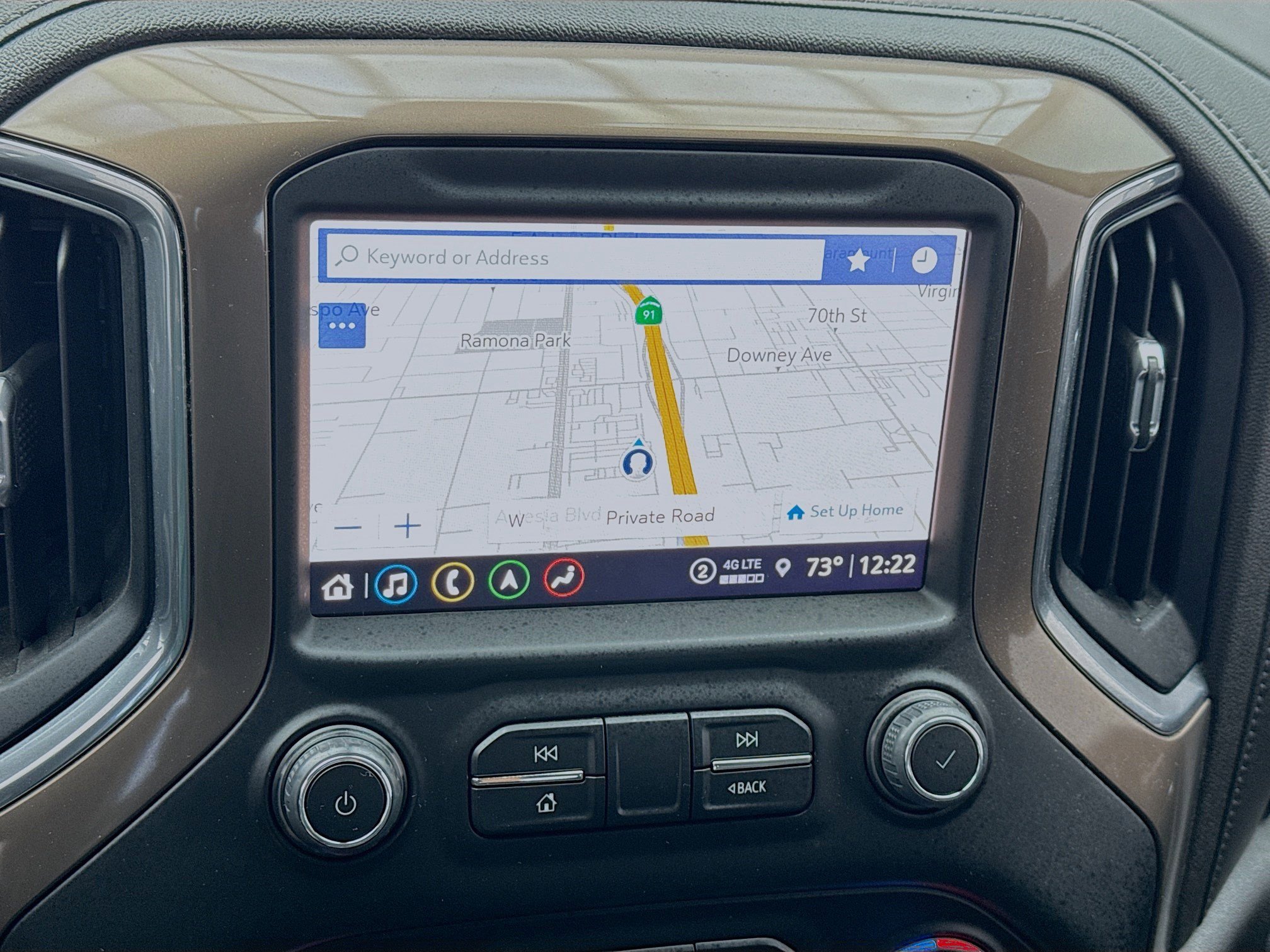 Used 2022 Chevrolet Silverado 2500 High Country w/ Z71 Off-Road Package image 9