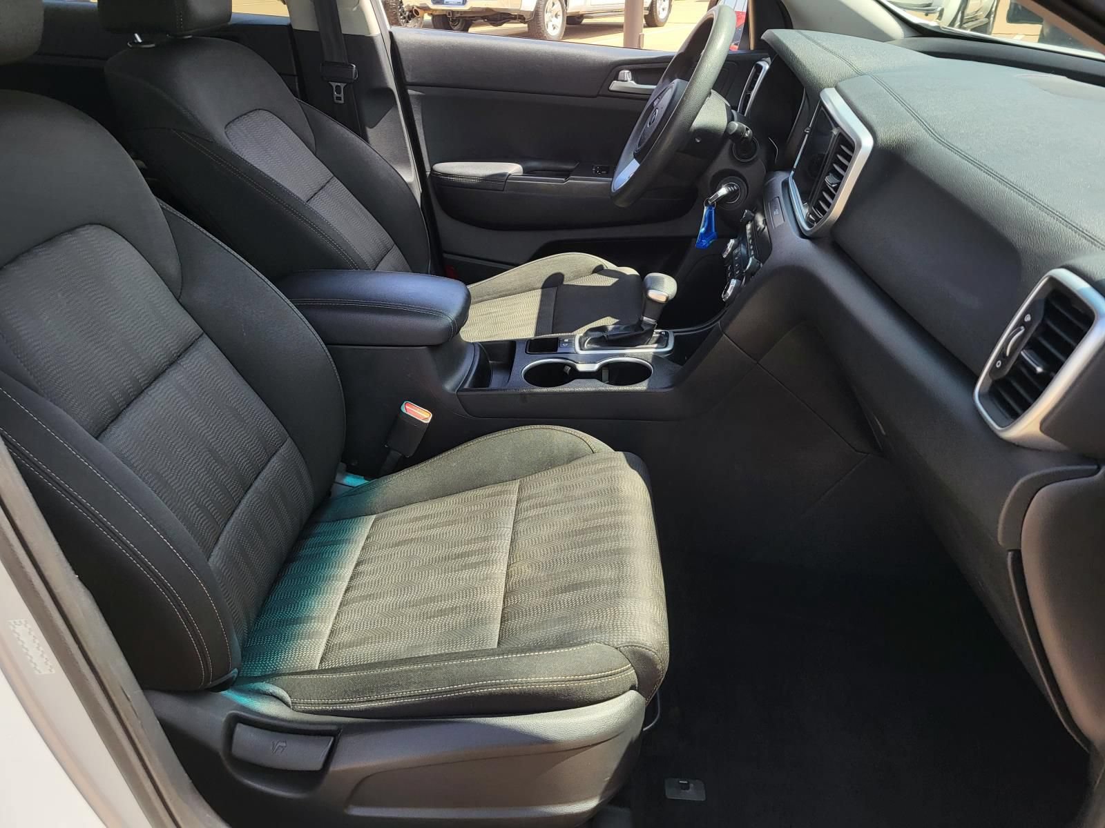 Used 2021 Kia Sportage LX FWD image 7
