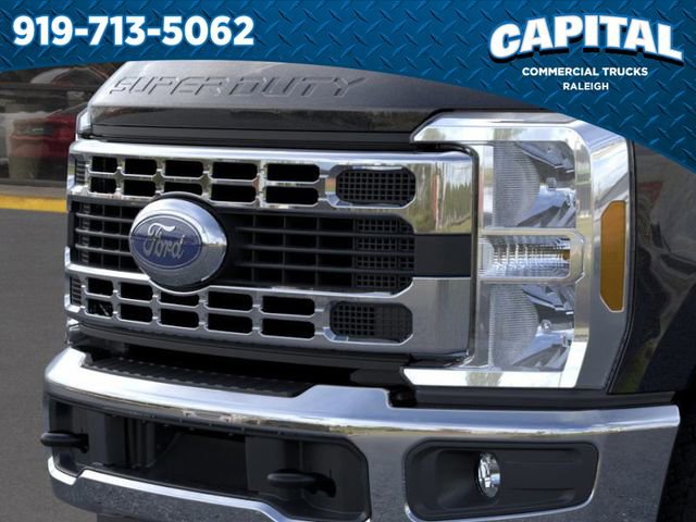 New 2026 Ford F350 XLT w/ FX4 Off-Road Package image 17