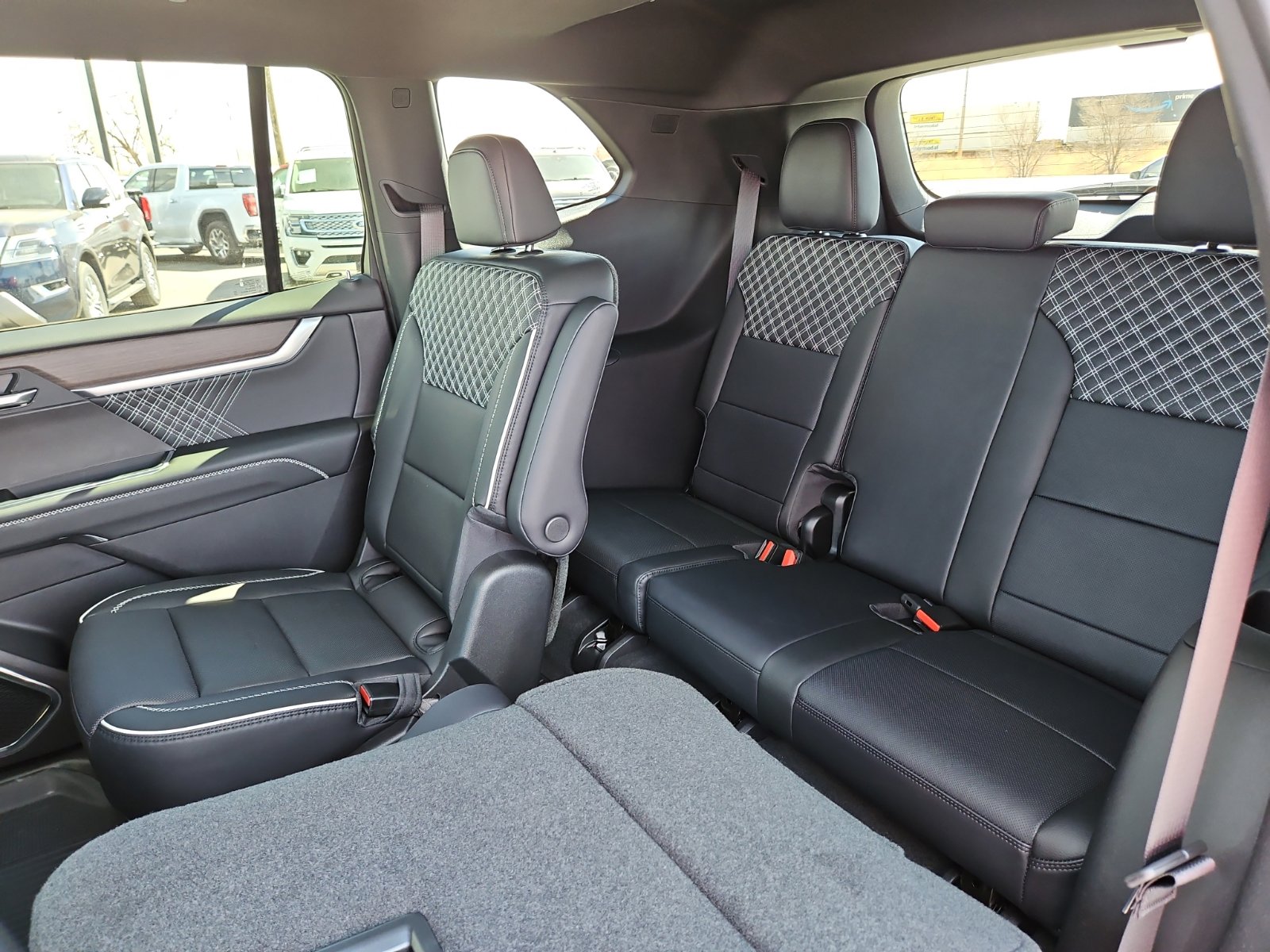 New 2026 GMC Acadia Denali w/ Super Cruise Package image 10