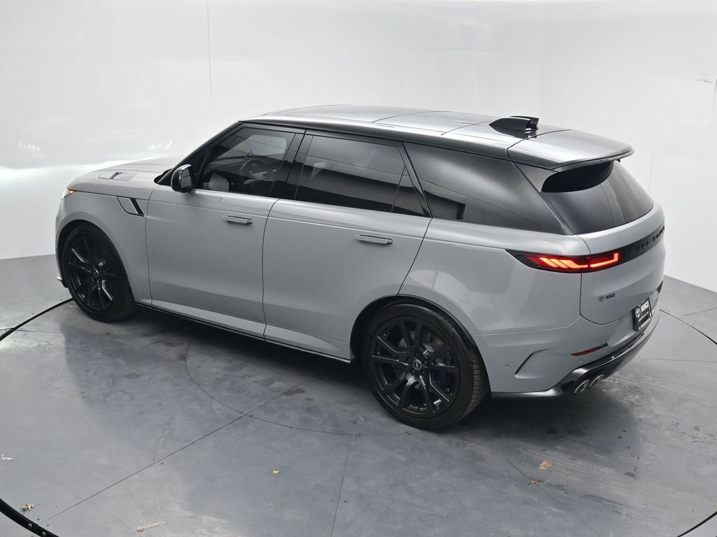 Used 2025 Land Rover Range Rover Sport SV Edition Two image 69