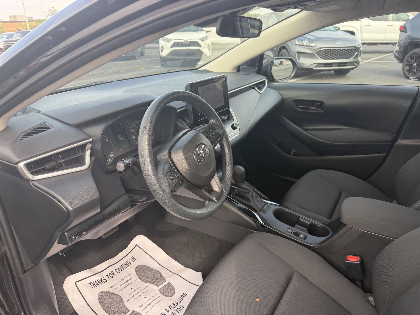 Used 2023 Toyota Corolla LE FWD image 13