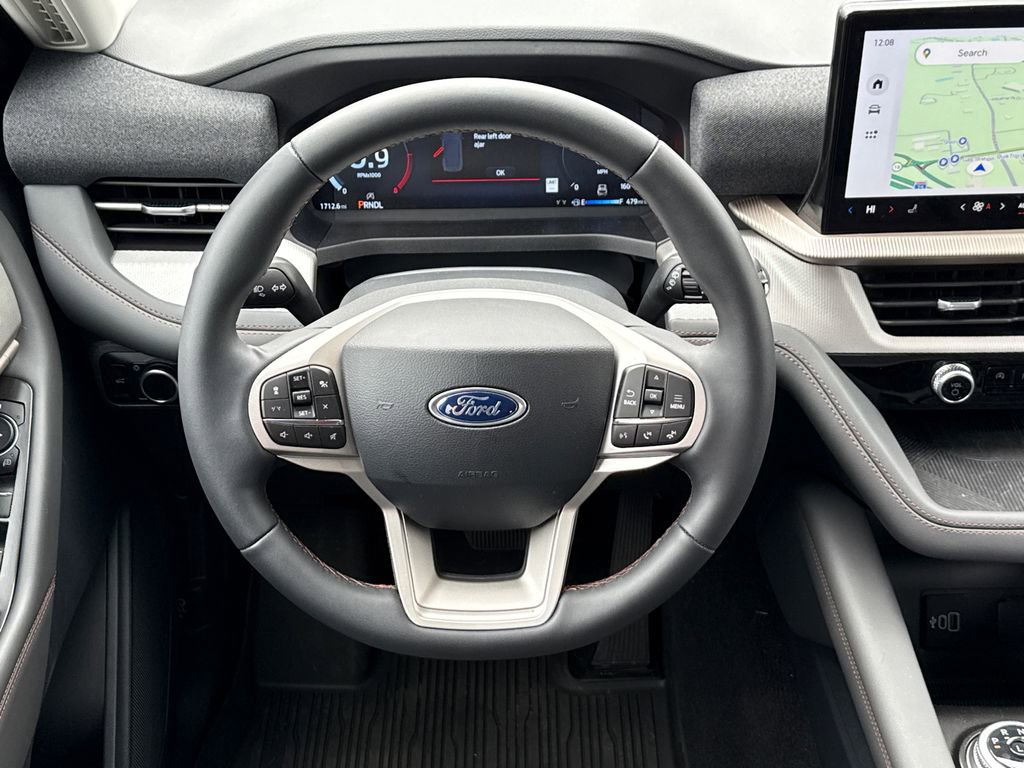 Certified 2026 Ford Explorer Active image 25
