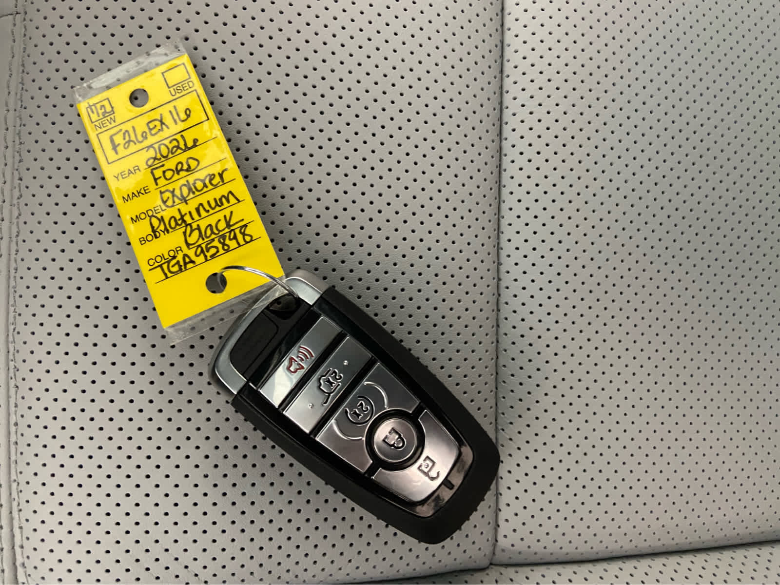 New 2026 Ford Explorer Platinum image 47