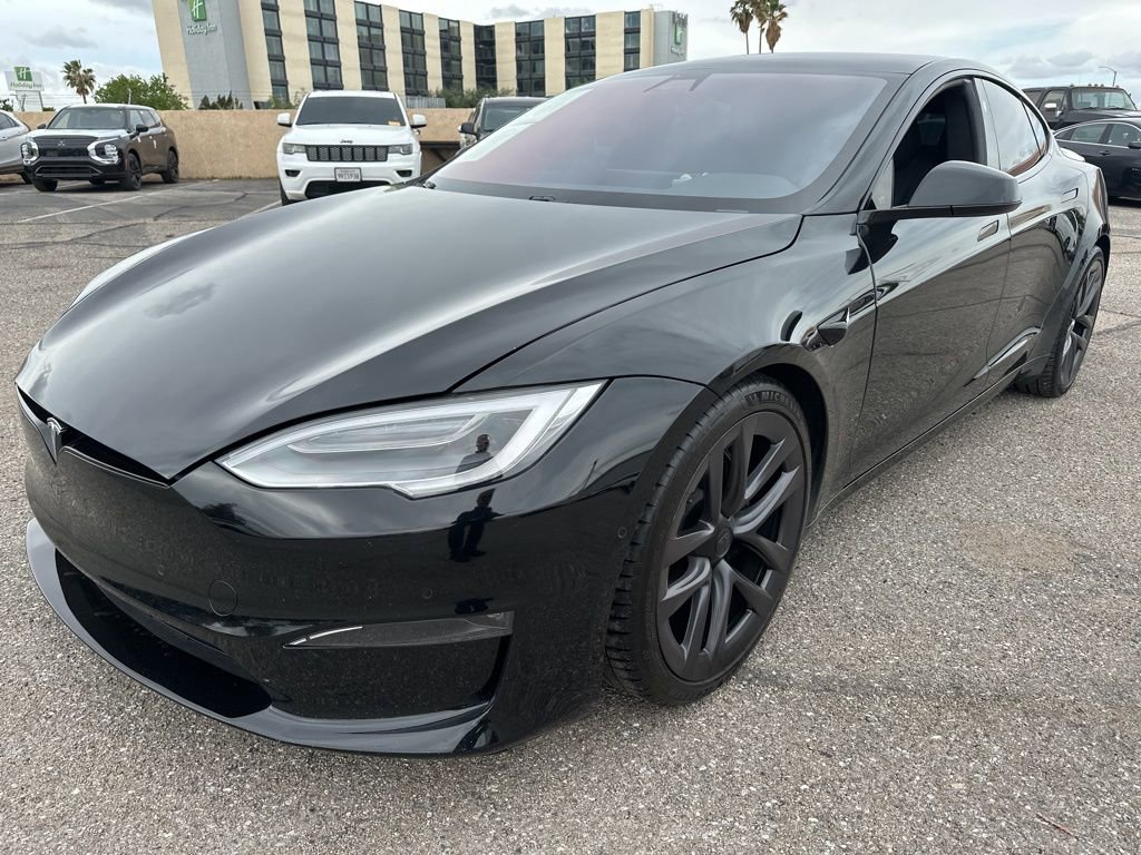 Used 2021 Tesla Model S Plaid image 3